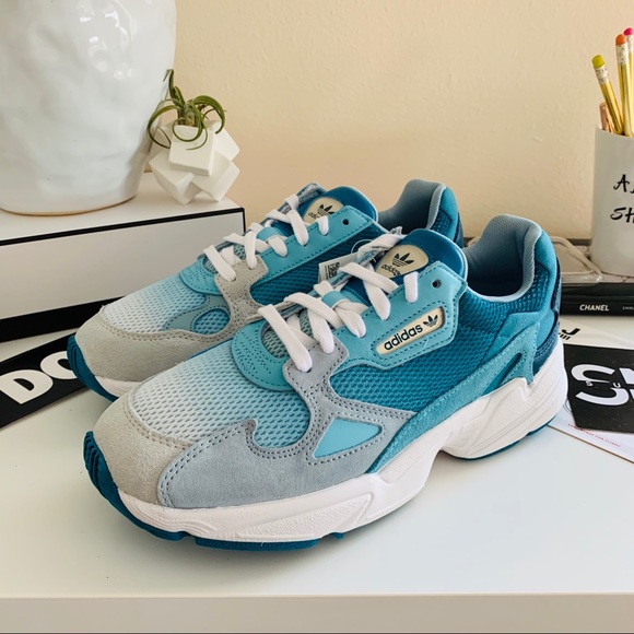 NWT Adidas Falcon ombré teal shoes - Picture 3 of 9